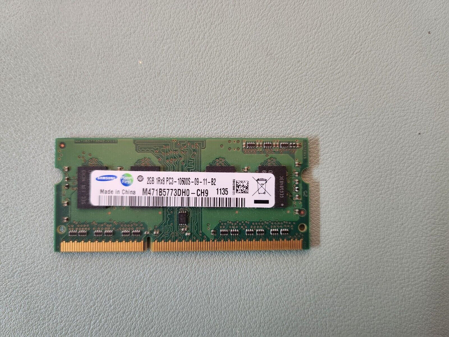 Mémoire RAM DDR3 2 Go SO-DIMM (1 x 2 Go) Samsung M471B5773DH0-CH9 PC3-10600S