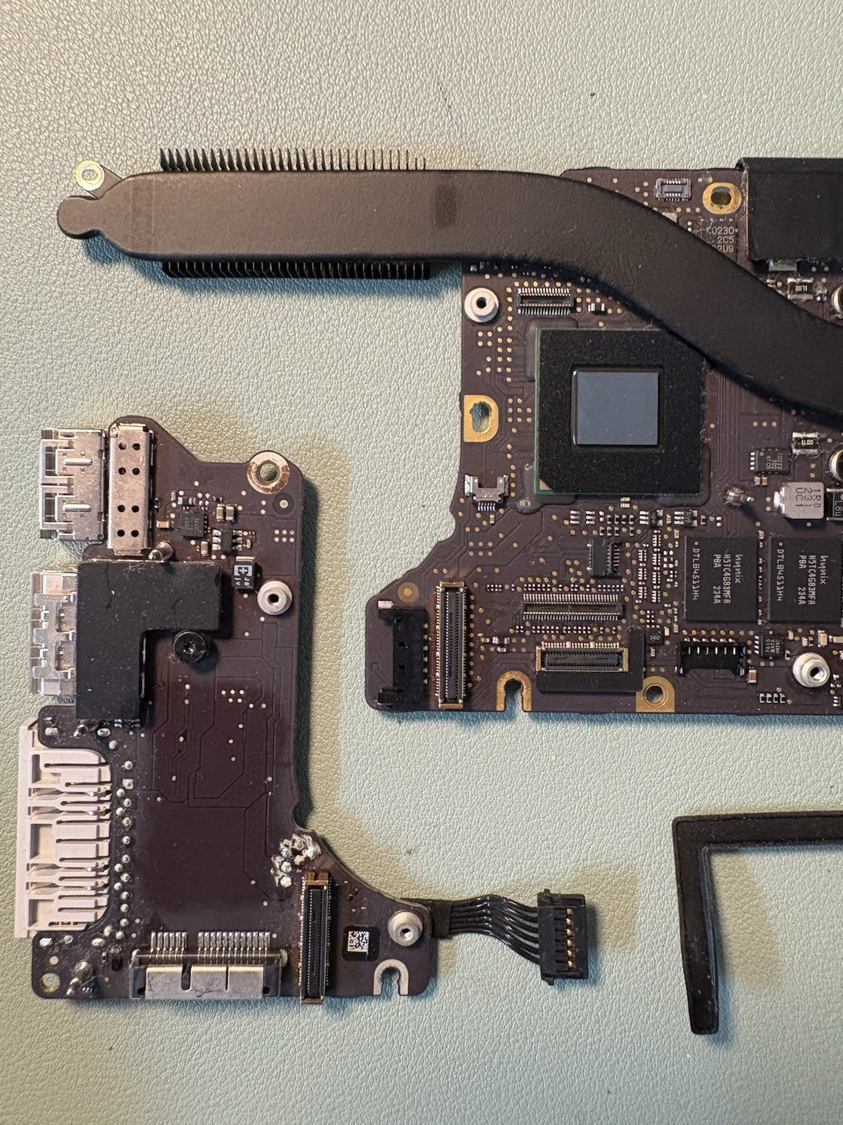 Logicboard MacBook Pro 13" A1425 2.5 GHz i5 8 GB 820-3462-A 661-7346