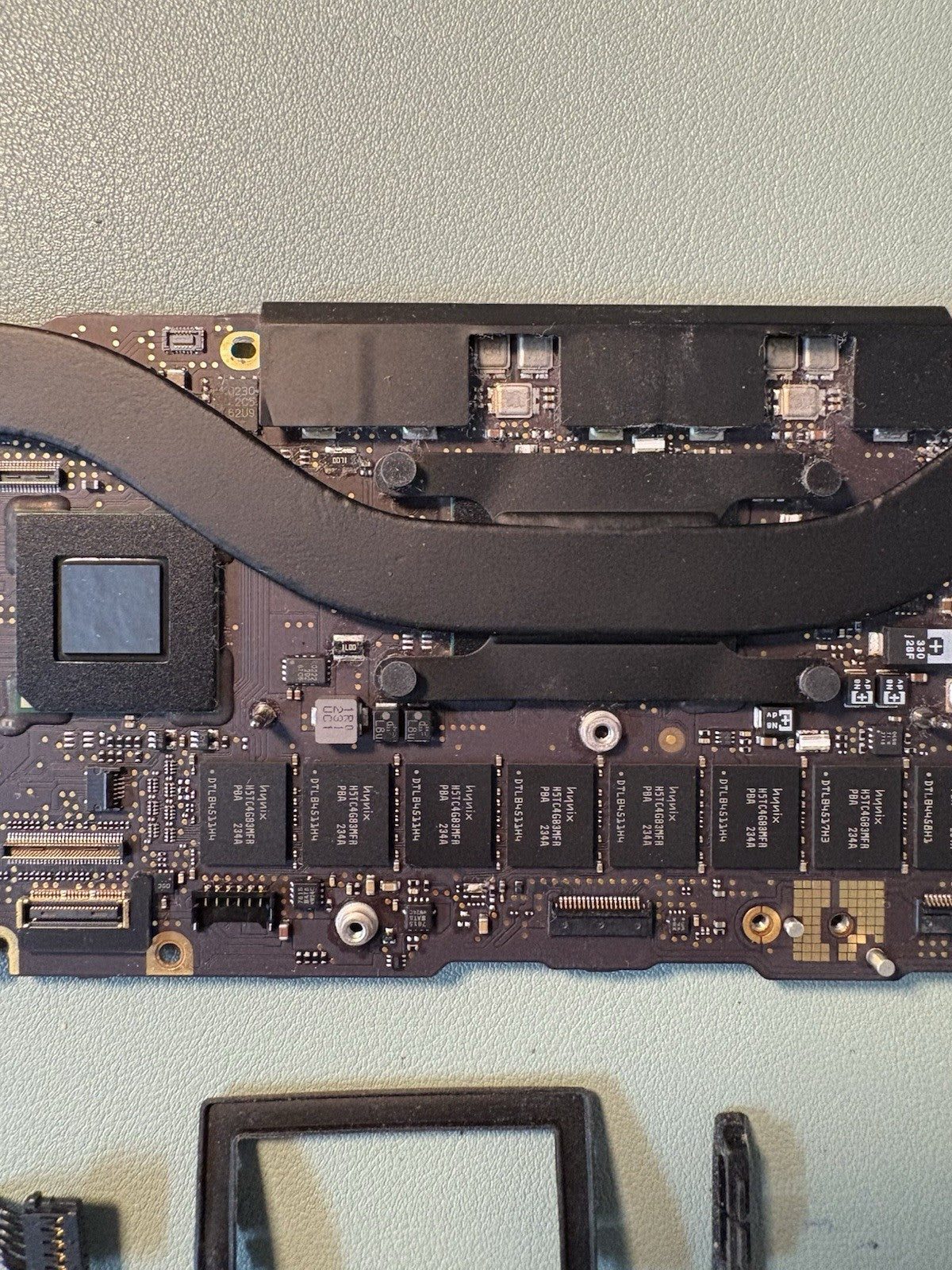 Logicboard MacBook Pro 13" A1425 2.5 GHz i5 8 GB 820-3462-A 661-7346