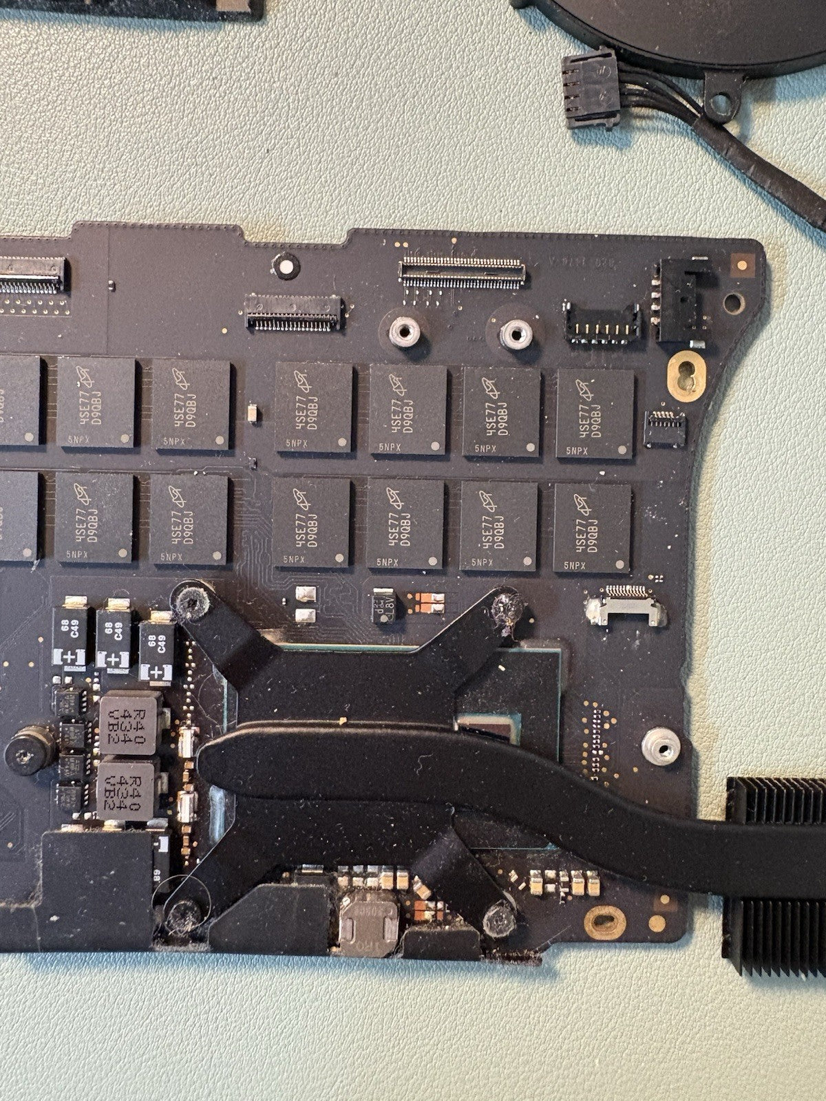 Logicboard MacBook Pro 13" A1502 mid 2014 2.6 GHz i5 8 GB 820-3476-A