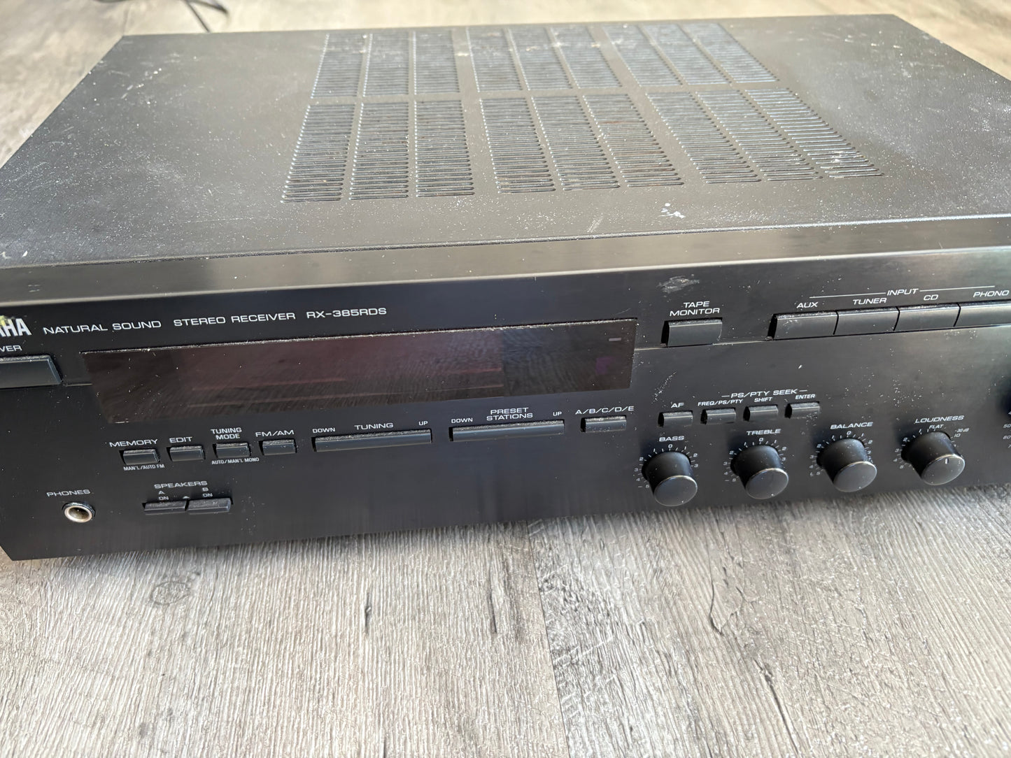 Yamaha RX-385RDS Natural Sound Stereo Receiver Verstärker