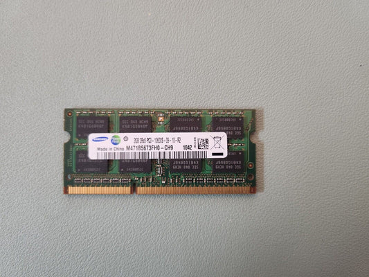 Mémoire RAM DDR3 Samsung 4 Go M471B5673FH0-CF9 2 x 2 Go PC3-10600S (DDR3-1333) SDRAM