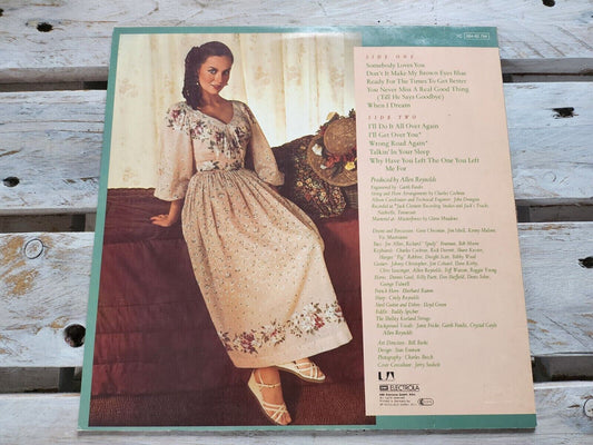 Crystal Gayle - Classic Crystal 12" LP Vinyl
