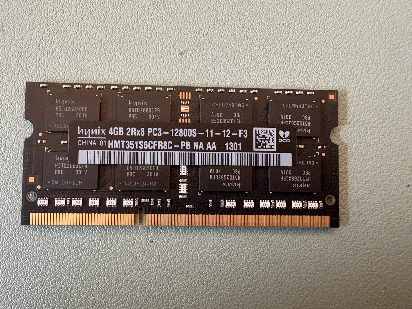 Mémoire RAM DDR3 Hynix HMT351S6CFR8C-PB SO-Dimm 4 Go (1x4) PC3-12800S 1600 CL11