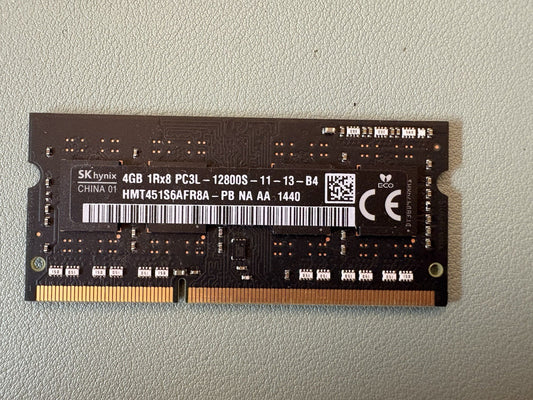 Mémoire RAM DDR3 Hynix HMT451S6AFR8A-PB SO-Dimm 4 Go (1x4) PC3-12800S 1600 CL11