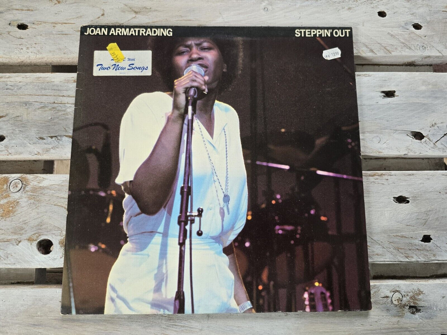 Joan Armatrading - Steppin' Out - A&M Records - AMLH 64789 12" LP Vinyl 1979