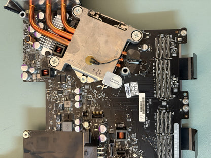 Apple iMac 21“ A1311 820-2641-A Main Logic Board i5 2,7 GHz Mitte 2011