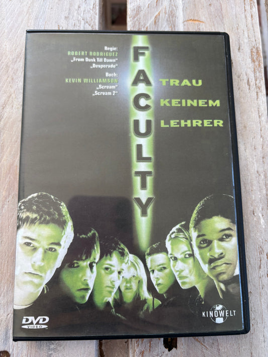 Faculty - Trau keinem Lehrer