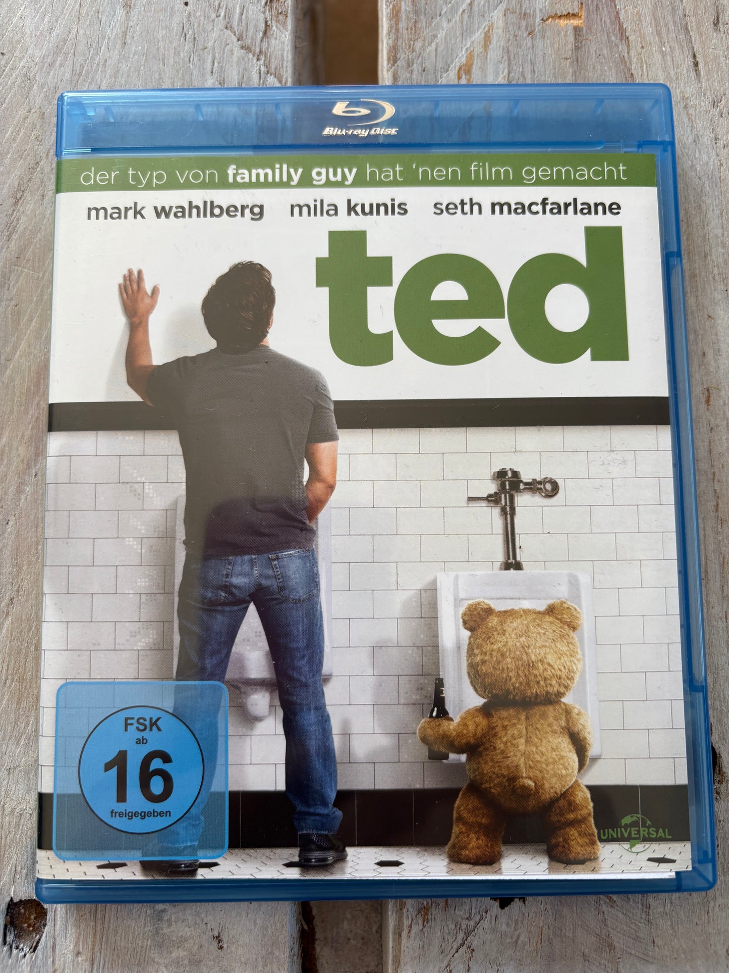 Ted [Blu-ray]