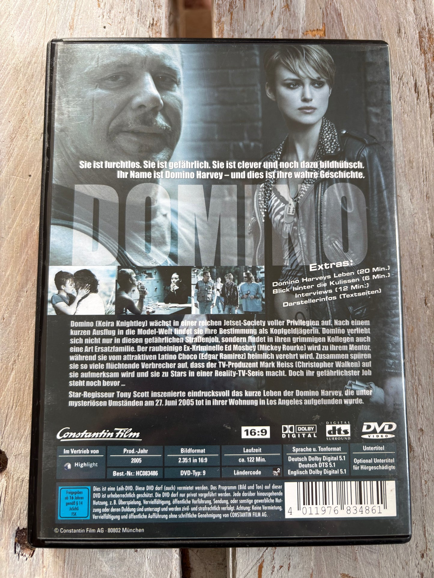 Domino – Live fast, Die young